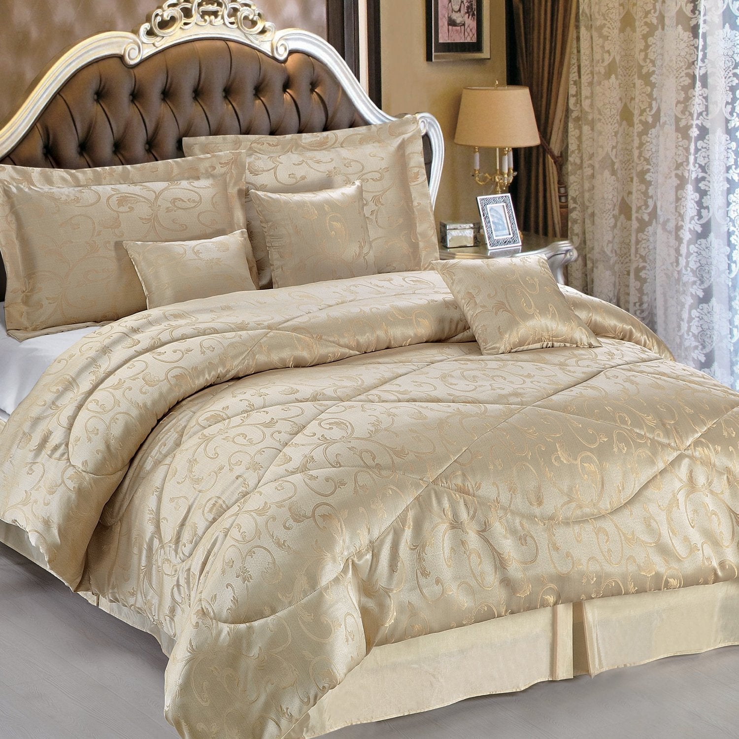 7-Piece Bedding Set – Comforter, Shams & Pillows